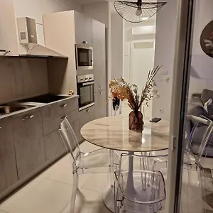New Apartman P & B , Trogir Kroatien